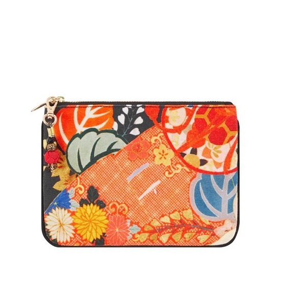 NWT CAMILLA ANTHROPOLOGIE "KISSING THE SUN" COIN & PHONE BAG CLUTCH POUCH - Picture 1 of 9